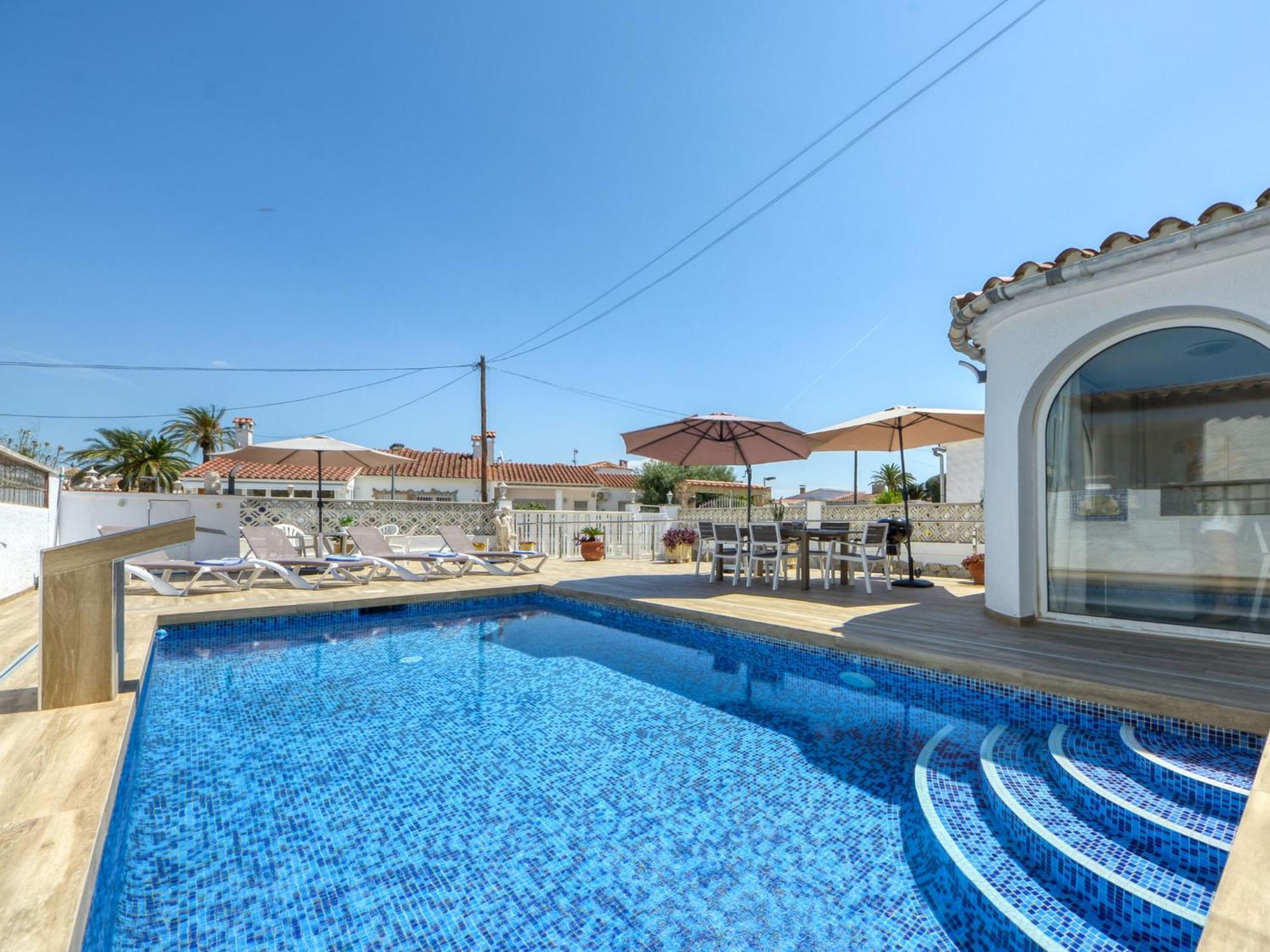 Holiday Home Roanne By Interhome Empuriabrava Exterior photo